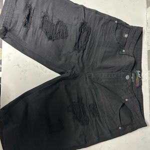Shorts men’s 34 black Denim distressed stretch